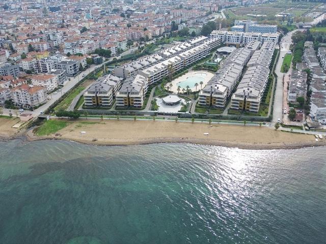 Ekskluzywny apartament z widokiem na morze i bogatą infrastrukturą
