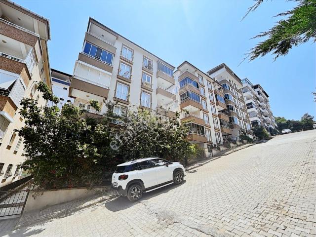 Yalova Çınarcık Esenköyde acil satılık Deniz Manzaralı 2+1 Daire