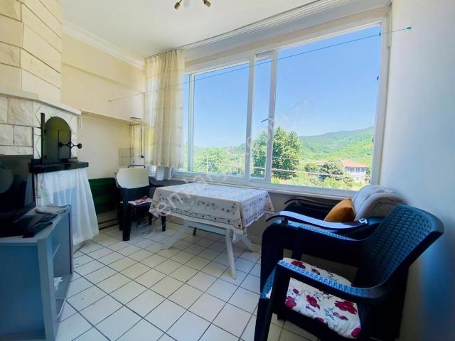 Yalova Çınarcık Karpuzderede Arakat 2+1 Eşyalı Balkonlu Daire