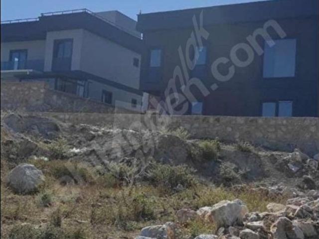 YALOVA TERMAL AKKÖY MAH SATILIK VİLLA İMARLI ARSA