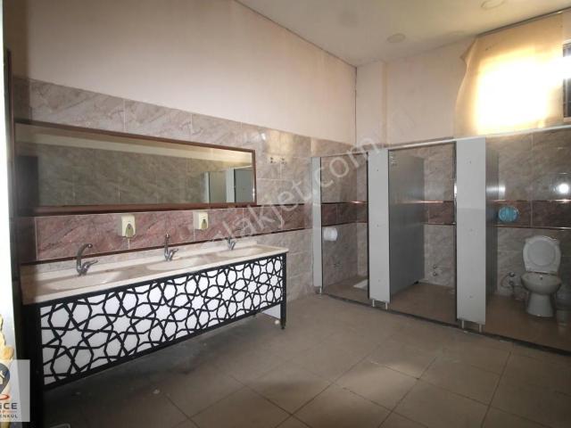 Yalova Yoluna Cephe 1.000 M2 Düz Giriş+asma Kat Mağaza & Dükkan