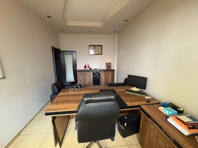 Yapılı Harika Bir Ofis 2+1 Balkonlu Süper Manzara