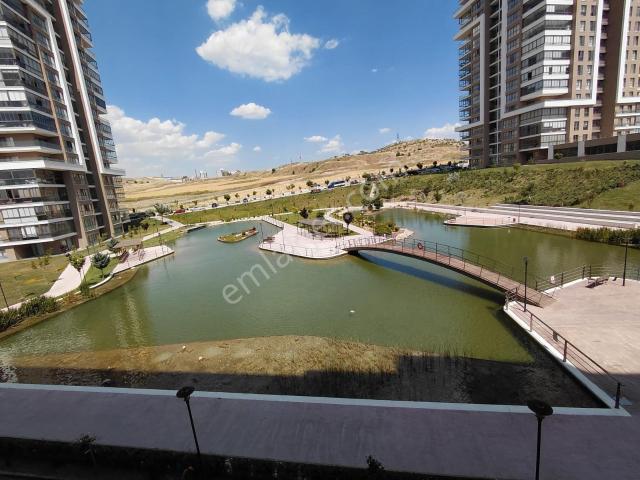 Yapay Göl Projeli 4,5+1 Full Yapılı Tam Donanımlı Sitede
