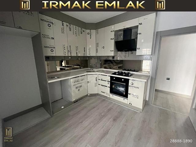Yapracık Atayurt Mahallesi Ara Katta 2+1 Kiralık Daire
