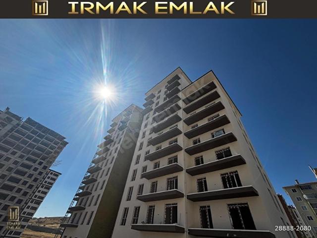 Yapracık Atayurt Mahallesi Satılık Ara Kat Yeni Projede 3+1 Daire