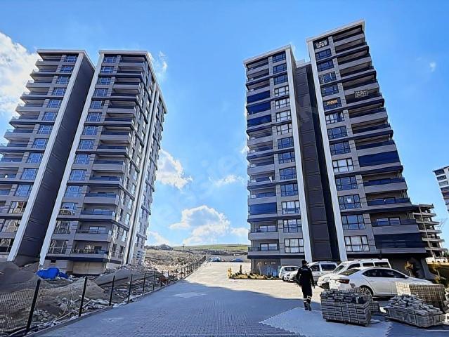 YAPRACIK'TA MANZARALI KREDİ AÇIK HAZİRAN TESLİM 2+1