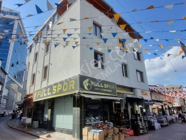 Yarahmet Mahallesi'nde Satılık Eşyalı 1+1 Daire Vadi Emlak