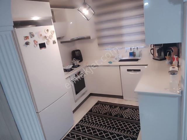 Yarasanlar Mahallesi ✅3+1 127 M2 5 Katlının 1 Katı ❇️açık Mutfak
