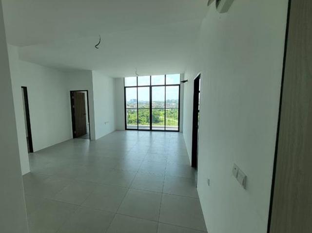 YARRA PARK APARTMENT FOR SALE At JALAN BATU KAWA KUCHING SARAWAK