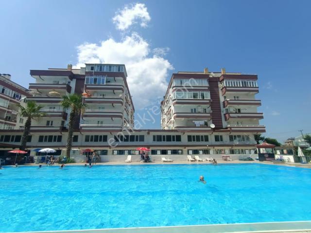 Yasemin Emlaktan Çınarcık Kırlangıç Sitesi Asansörlü 2+1 Daire