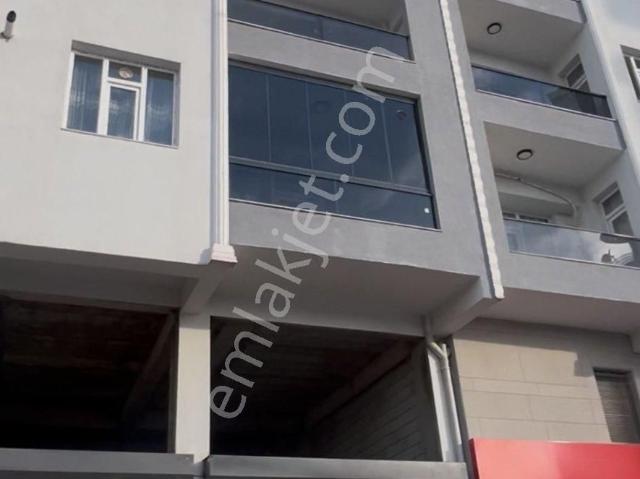 Yatırımcılara Özel Prestijli Lokasyonda Tesisler Civarında Satılık Dükkan
