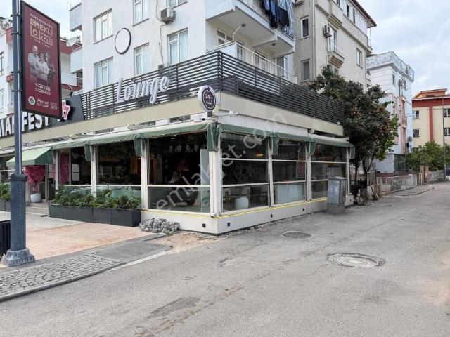 Yatırımcılara Özel Üniversite Yakını Asansörlü Satılık 1+1 Daire