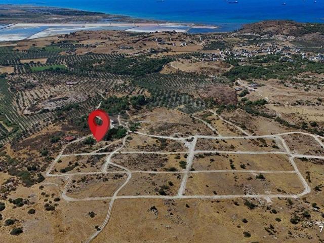 Yatırıma Uygun Dikili Çandarlı 282 m2 Satılık Arsa