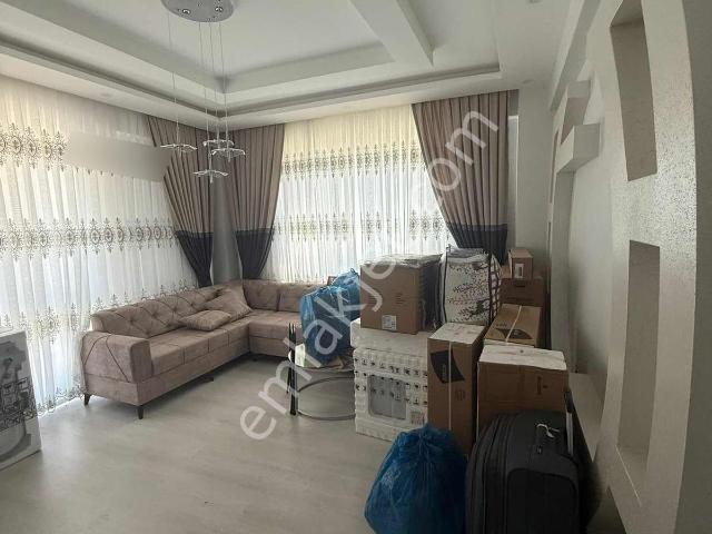 Yatırıma Uygun Geniş 2+1 Yeni Daire