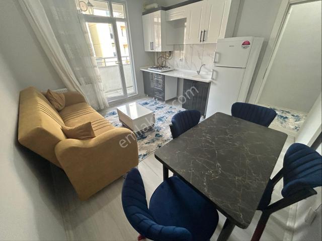 Yatırıma Değer 1+1 Sıfır Eşyalı Arakat Yolcephe Otopark Balkon Merkeze Yakın