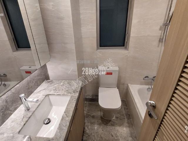 Yau Tong Maya [Agency Ads] Low Floor 5 16|37/F,Tower 1 Sea View, 3 Bedrooms, 1 Suite Plus 1 Maid's Room Hints