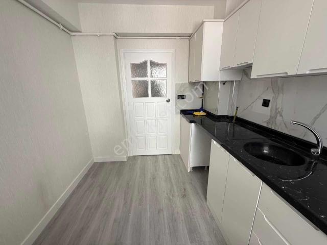 Yayla Mah.de 3+1 Ön Cephe Asansörlü 1.kat Kiralık Daire