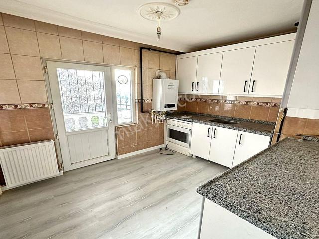 Yayla Seyitler Caddesi Yakını Yüksek Giriş Ebeveyn Banyolu Masrafsız!