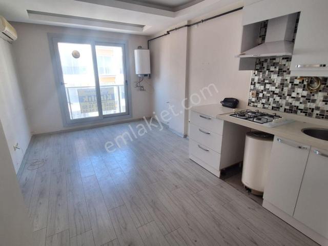 Yaylacık Mahallesinde Arakat 1+1 Kiralık Daire