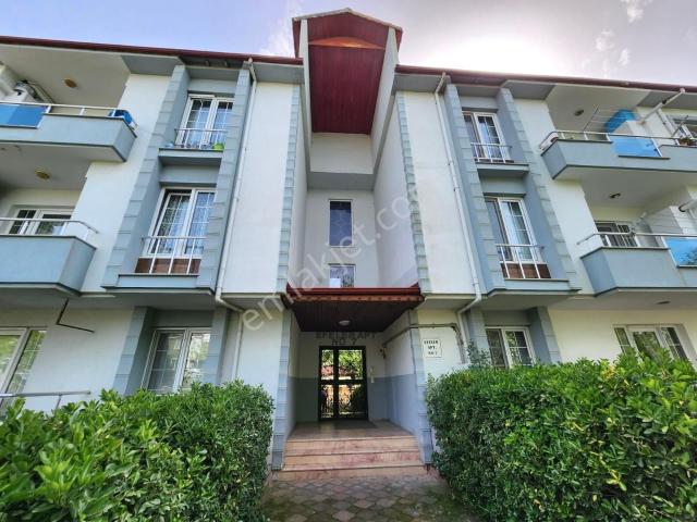 yaz Sonu Fırsatı Arslan'da^çarşı Merkezde Ara Kat 3+1 Daire!
