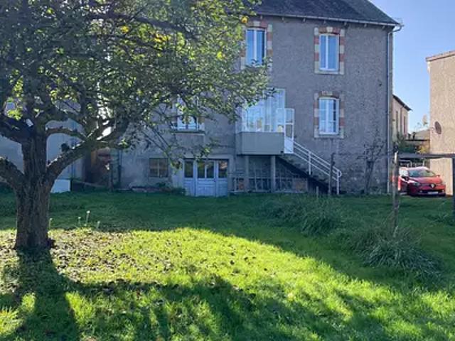Ydes 15210 Achat / Vente maison 5 pièces t5