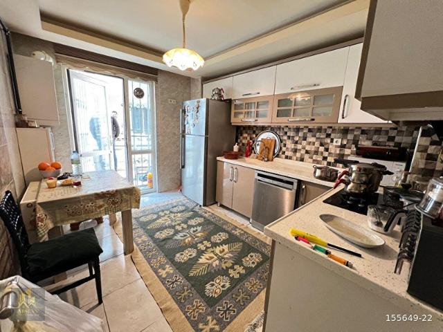 YEŞİLBAYIR CADDE 'DE KAÇIRILMIYACAK TERAS BALKONLU 3+1 DAİRE