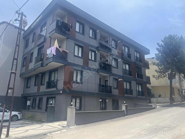 YEŞİLDERE CD.SİNDE SATILIK YENİ BİNADA ARAKAT BALKONLU 2+1 DAİRE