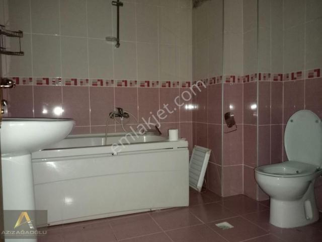Yeşilkent Gülen Sitesinde 3+1 1.kat 150m2 Satılık Kupon Daire