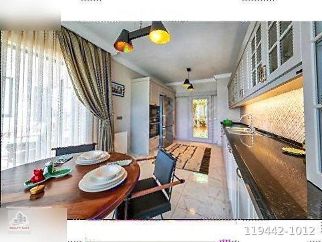 YEŞİLLİKLE İÇ İÇE MEVAŞEHİRDE SATILIK PEYZAJ CEPHE 4+1 DAİRE