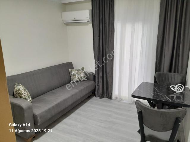 Yeşil Yurt Metro Durağı Civarında Eşyalı Daire 1+1