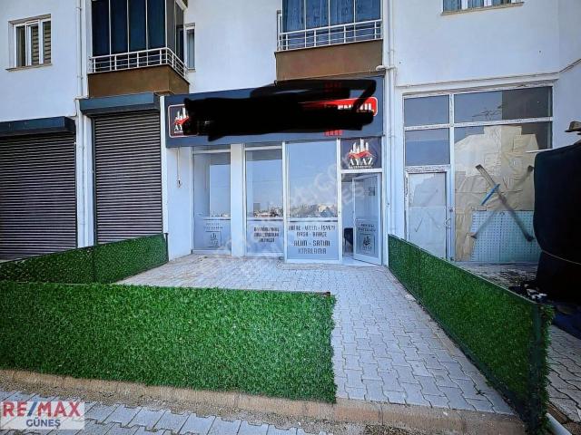 Yeşilçam Caddesin'de Re/max Güneş'ten Satılık 38 M2 Dükkan