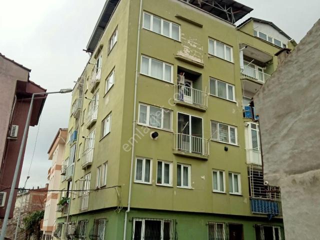 Yeşil Cami Altında,aciliyetten Satılık Müthiş Ucuz Daire