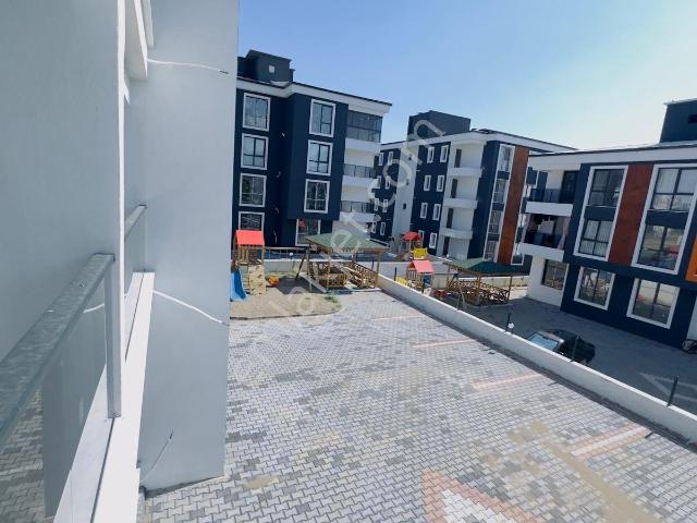Yeşil Mah 2+1 Lüks İşçilikli Kiralık Daire
