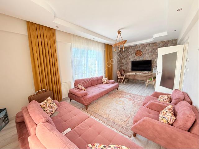 ✨ Yeşil Mahalle’de Satılık 3+1 Daire ✨