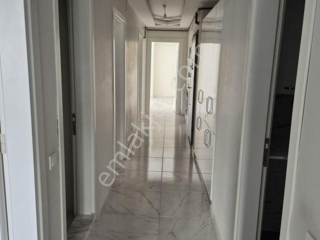 Yeşil Mahalle'de Hastane Yakını, Kombili 3+1 Kiralık Daıre