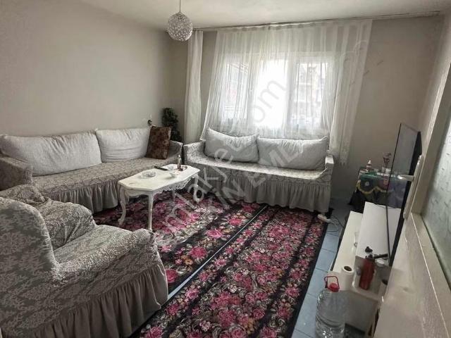 Yeşilova Mahallesinde Satılık Yüksek Giriş Kat 2+1 Daire