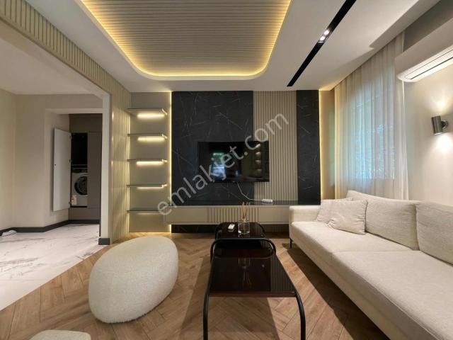 Yeşilbahçe'de Ebeveyn Banyolu 2+1 Satılık Daire