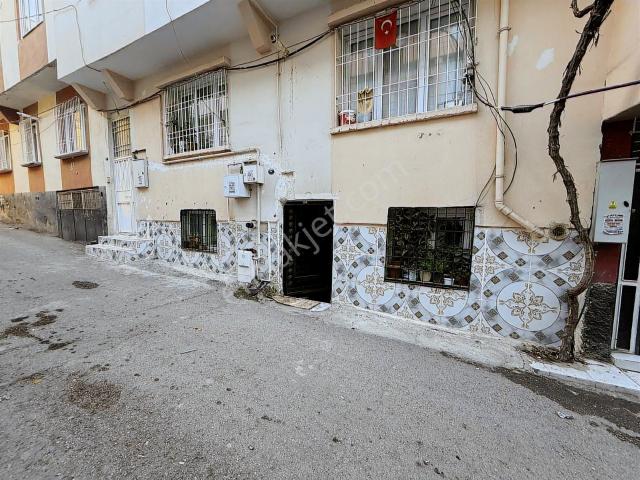 Yeşilevler Kapısı Ayrı 2+0 Doğalgazlı Daire