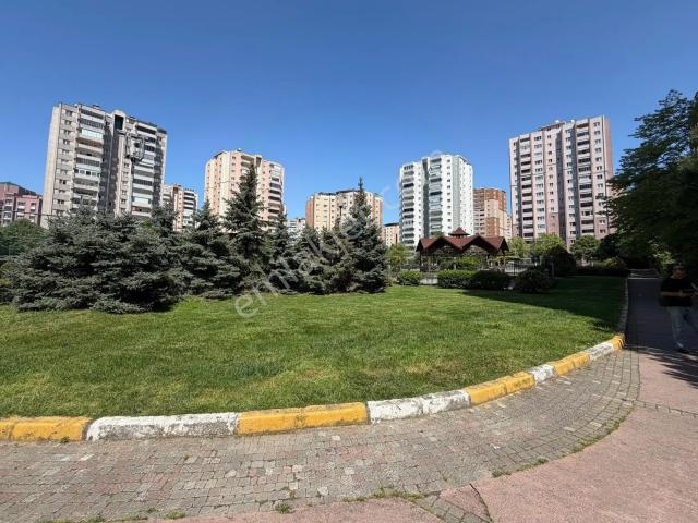 Yeşilkent 3 Sitesinde deniz Ve Peyzaj Manzaralı geniş Dubleks