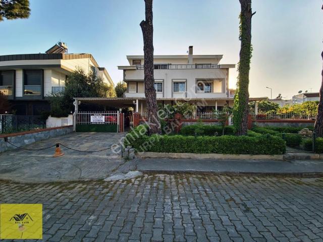 Yeşilkent' Te 6+1 Muhteşem Villa