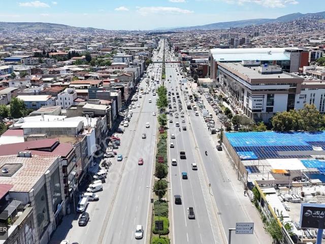 Yeşillik Caddesinde Kurumsal Firmalara 700 M² Prestijli Bina
