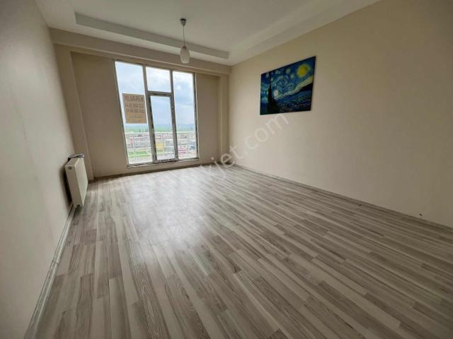 Yeşilloft'tan 2+1 Kiralık Daire