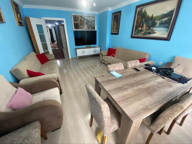 Yeşilyurt'ta 5+1 Dubleks Çift Balkon Çift Teras Asansör Doğalgaz Kapalı Mutfak