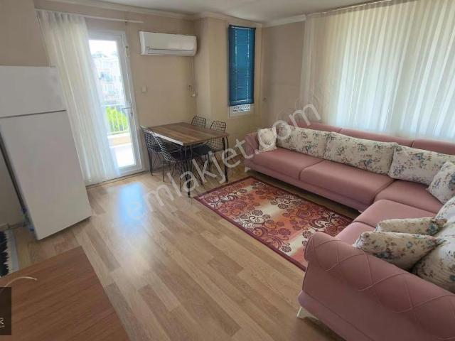 Yeşilyurtta Full Eşyalı 1+1 Kiralık Daire