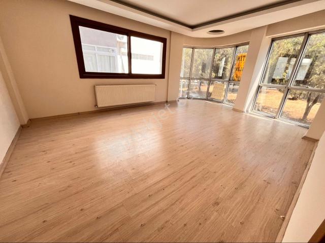 Yeşilyurt Hastane Yakınında 3+1 125m2 Köşe Arakat Daire Asansörlü Bina