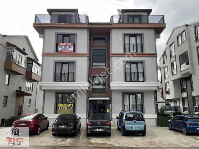 Yeşilyurt Mahallesi'nde Deniz Manzaralı Muhteşem Çatı Dubleksi