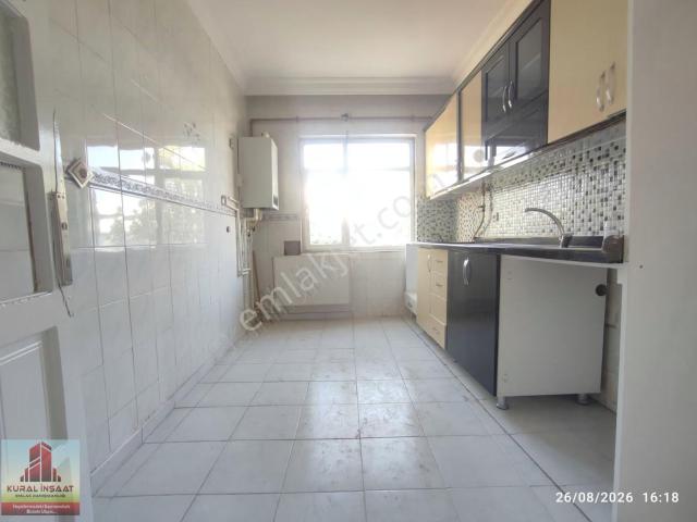 Yeşilyurt Mahallesinde Kiralık 2+1 Daire