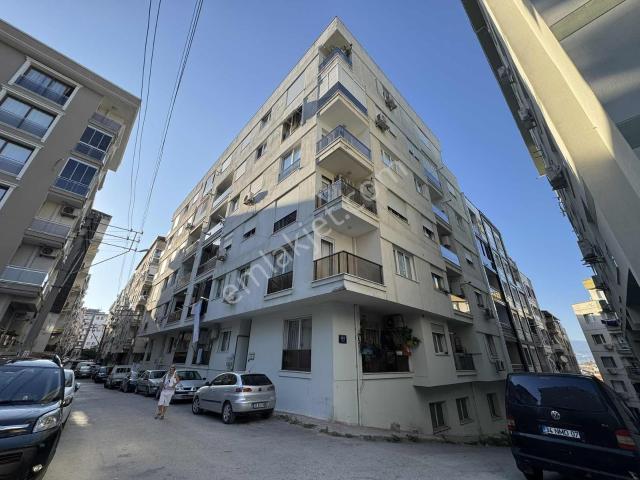 Yeşilyurt Reis Mahallesi Çift Cephe Yeni Binada 3+1 Daire