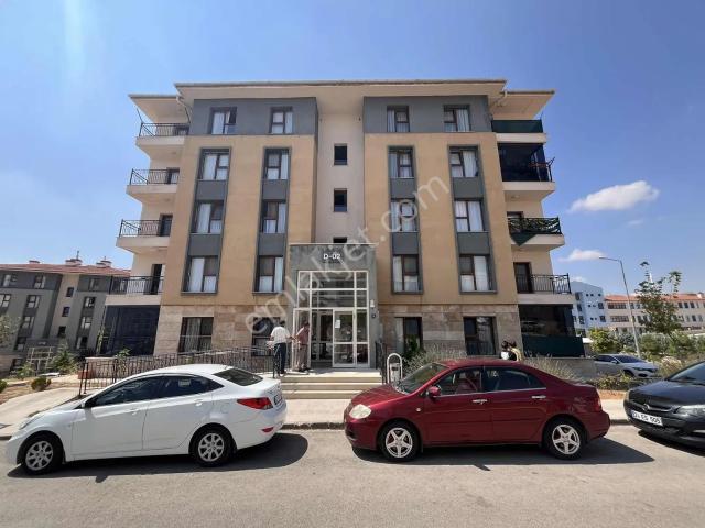 Yemişlik 10. Etapta Satılık 3+1 Okulların Karşısı
