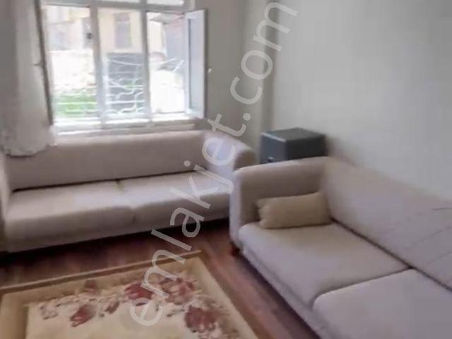 Yeni Mah 70 Metre Eşyalı Daire Öğrenciyede Verilir